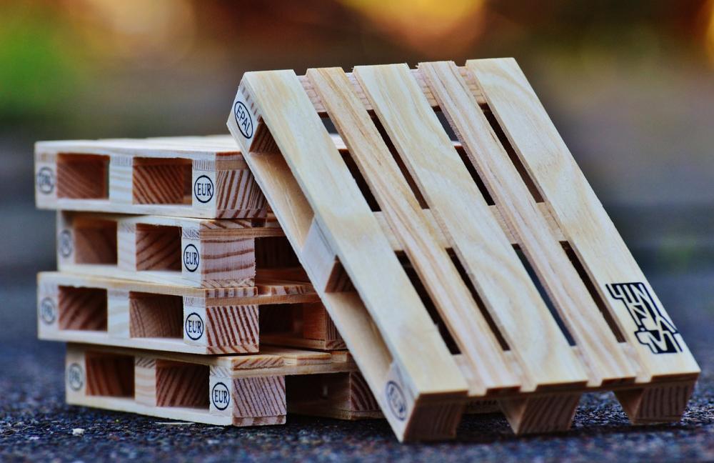 Palettes en Bois à Couffy